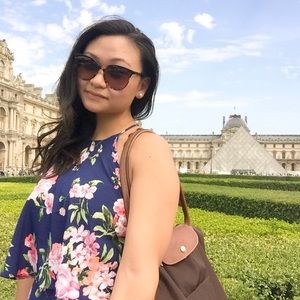 Meet your Posher, Debbie